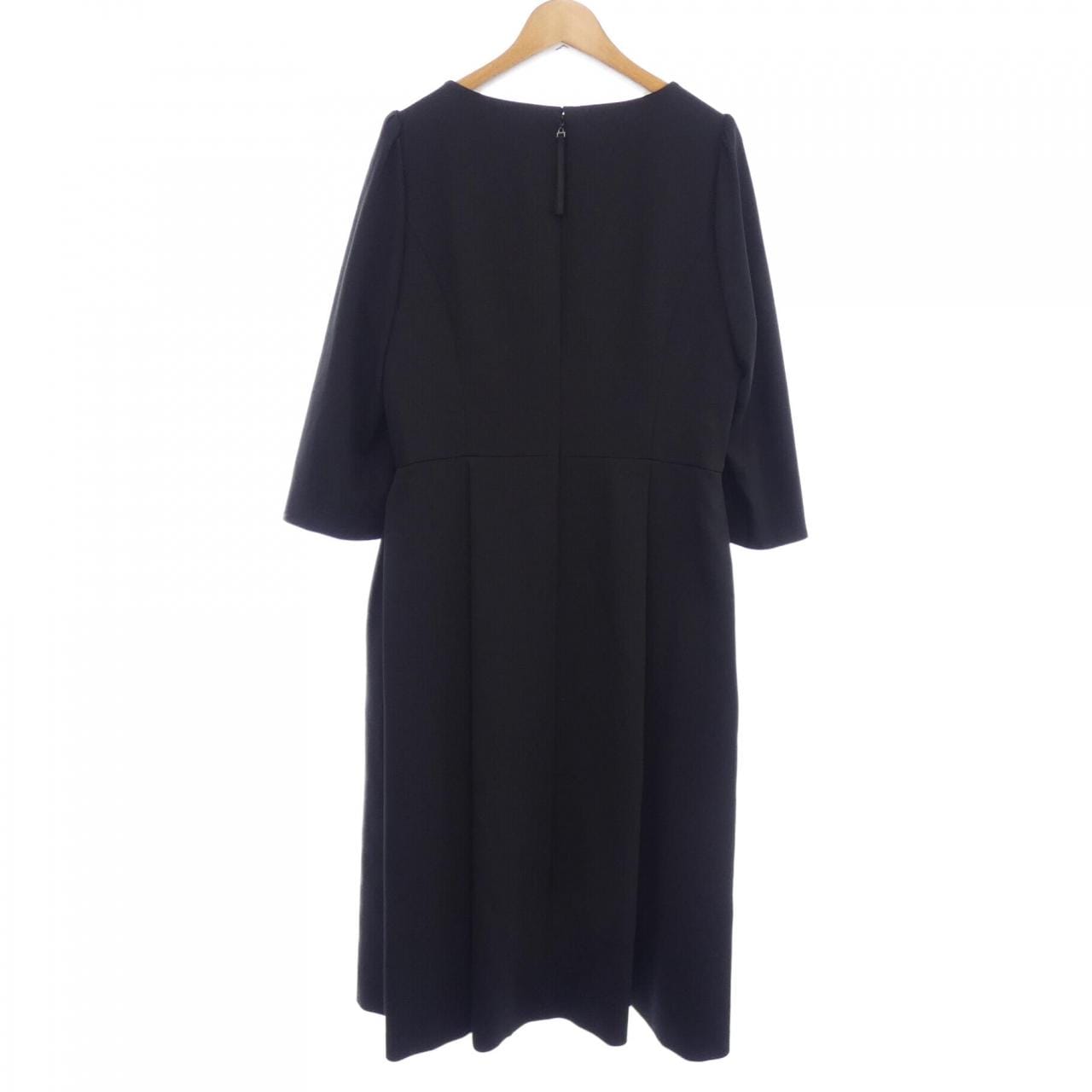 トゥービーシック TO BE CHIC ワンピース