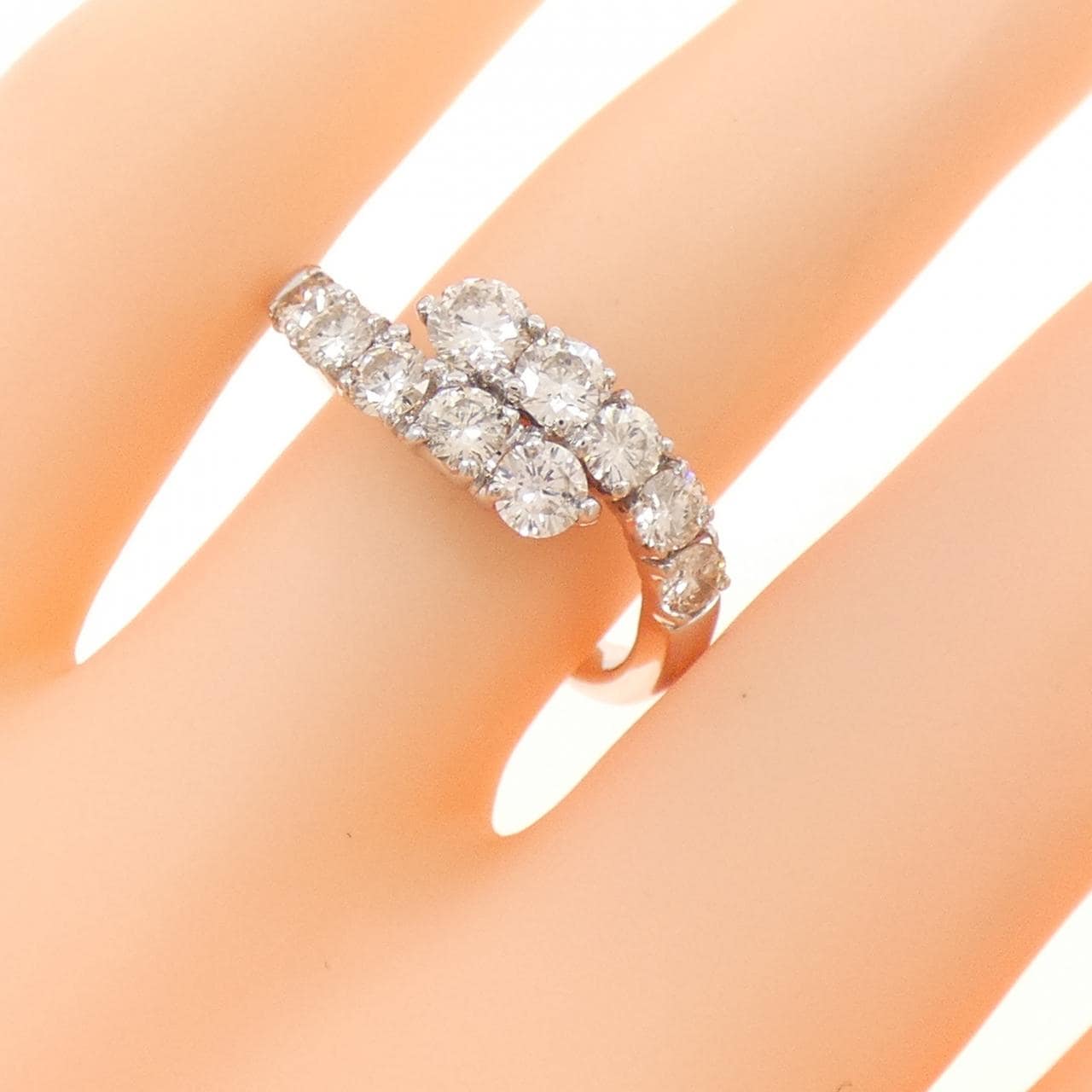 K18WG ダイヤモンド リング 1.00CT