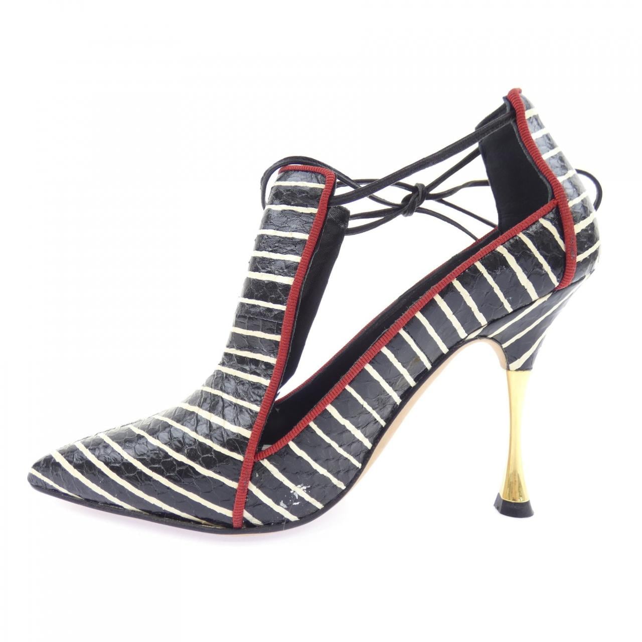 マノロブラニク MANOLO BLAHNIK パンプス