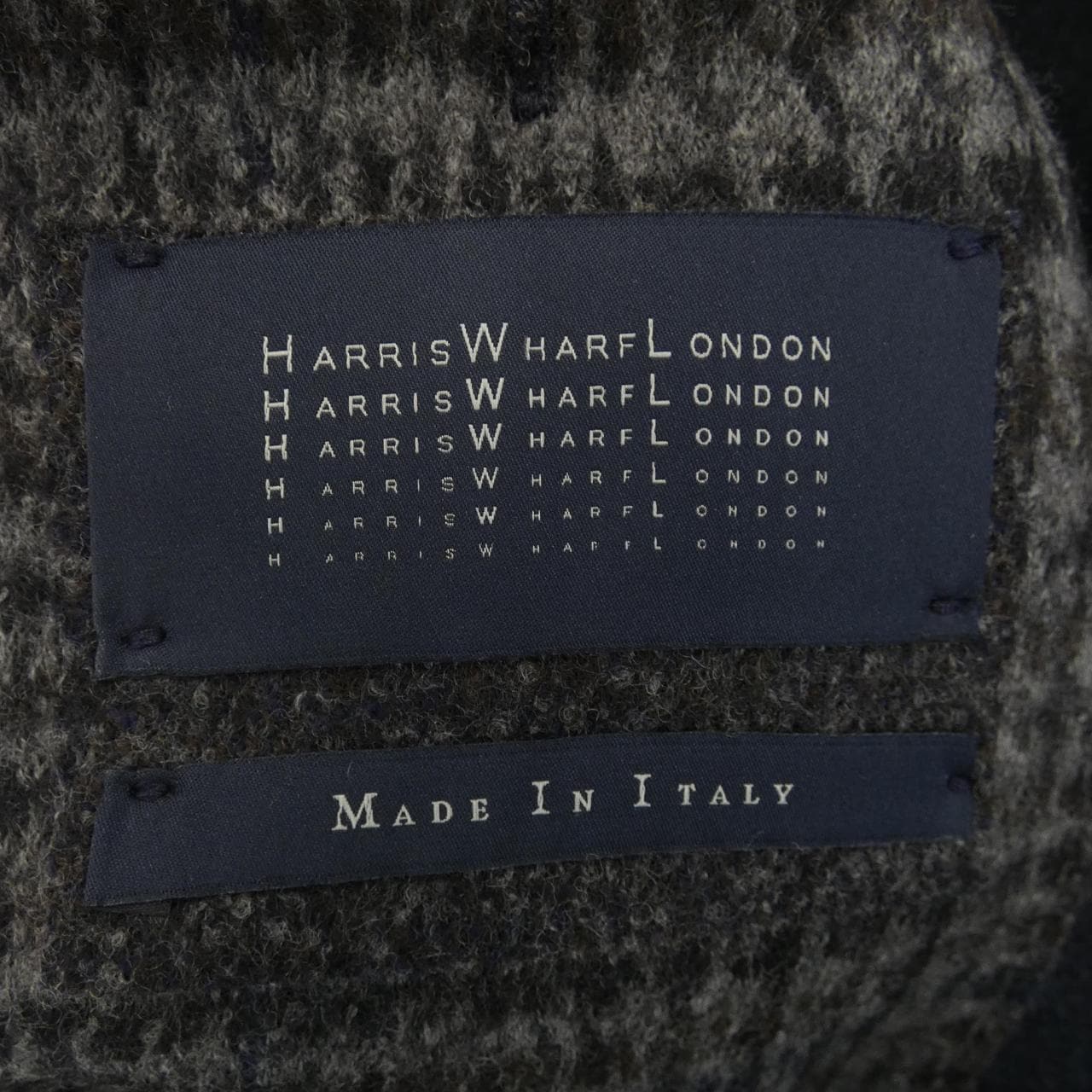 HARRIS WHARF LONDON coat