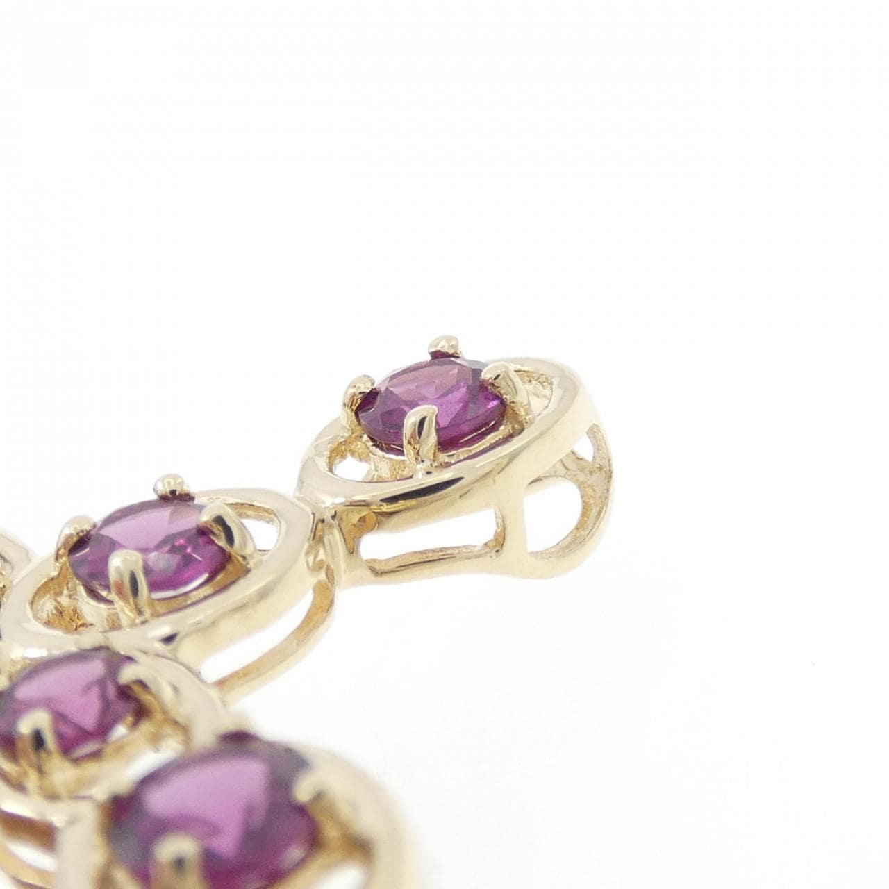 10KYG クロス ガーネット ペンダント