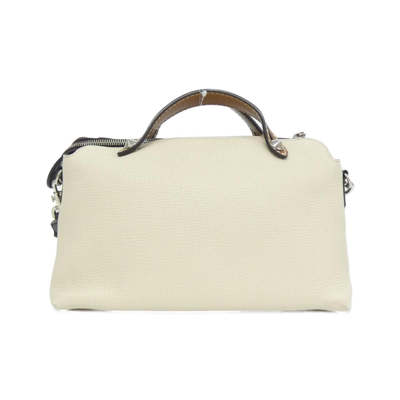 フェンディ バイ ザ ウェイ 8BL124 A41U バッグ