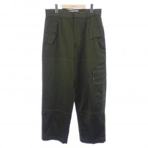 ロエベ LOEWE H526Y04W39 パンツ