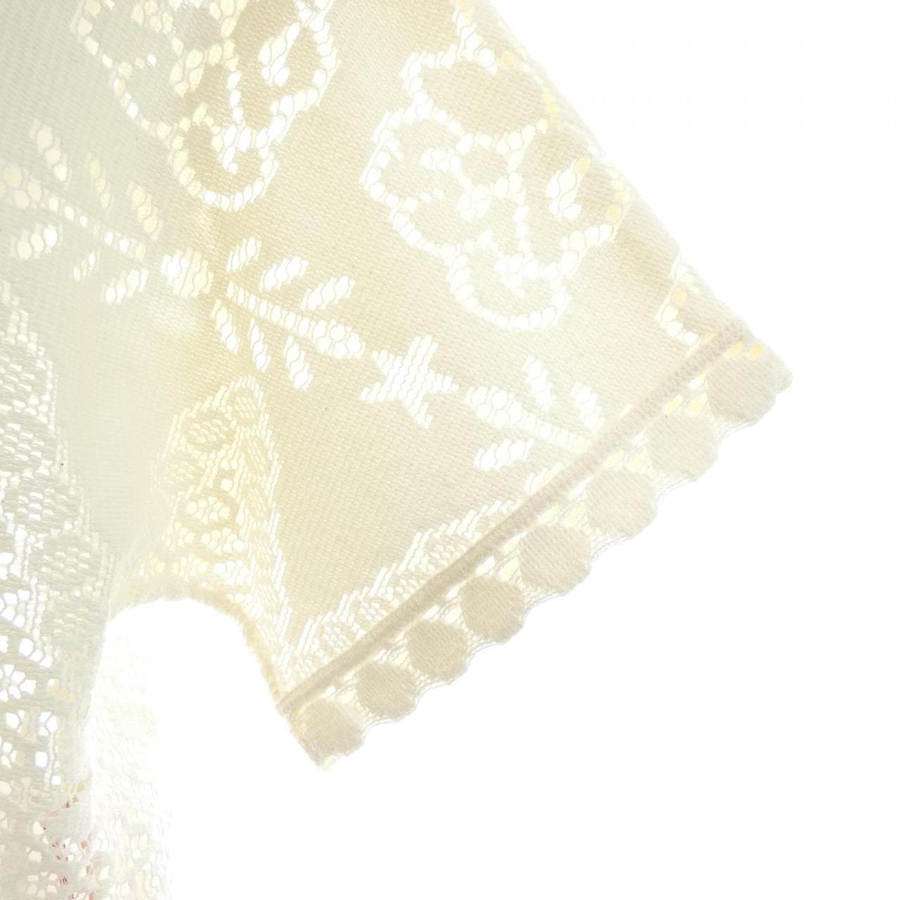 ヴァレンティノ VALENTINO XB3AE6S56U6 トップス