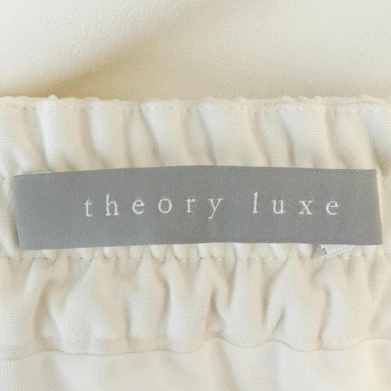 セオリーリュクス Theory luxe スカート