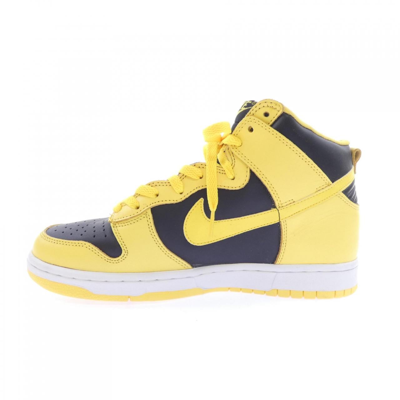 ナイキ NIKE スニーカー