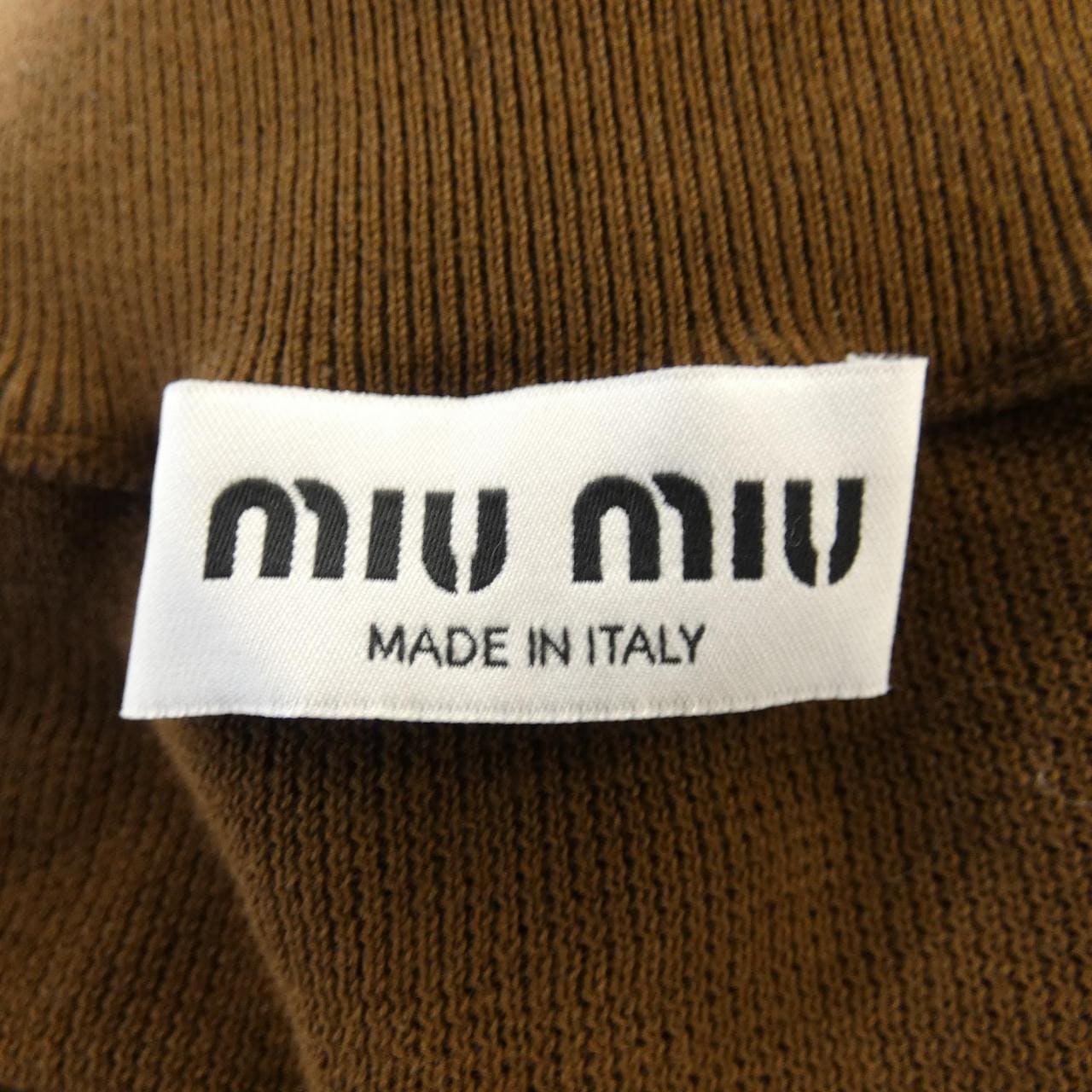 ミュウミュウ MIU MIU MMF974 SOOO 17N2 カーディガン