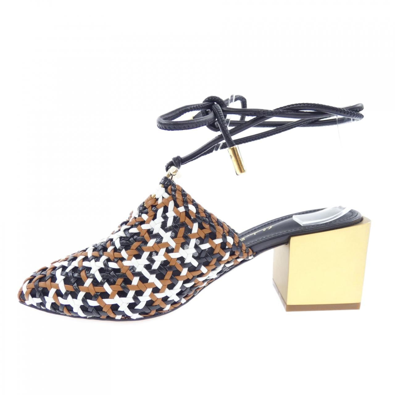 サルヴァトーレフェラガモ SALVATORE FERRAGAMO サンダル