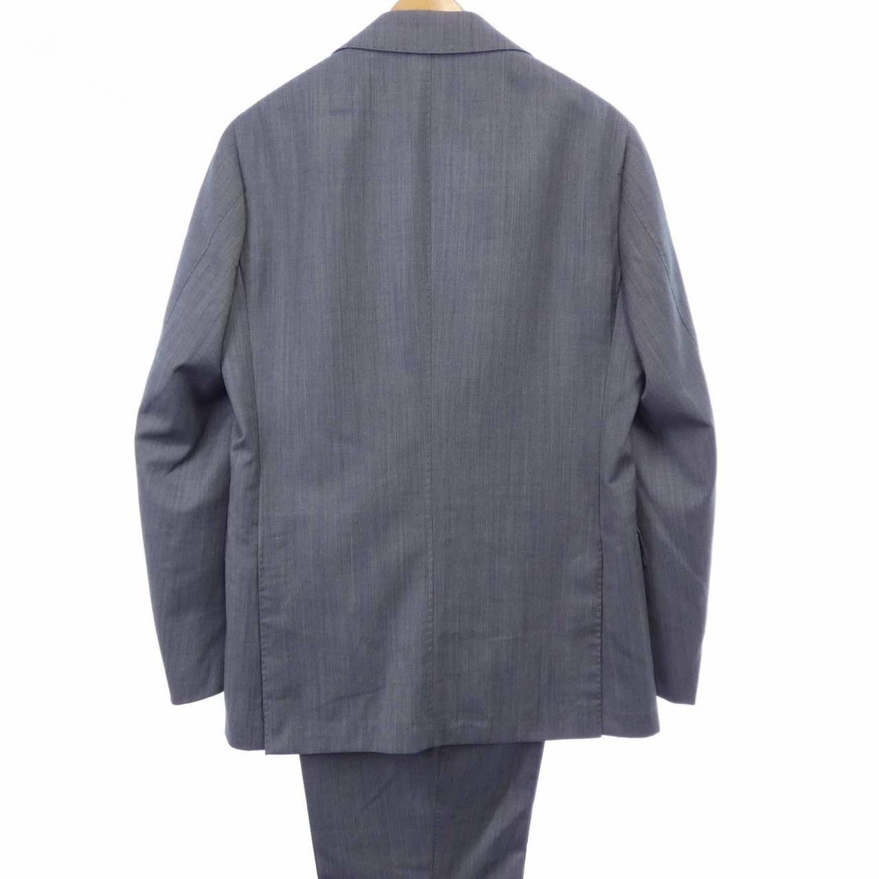 ブリッラ Brilla スーツ