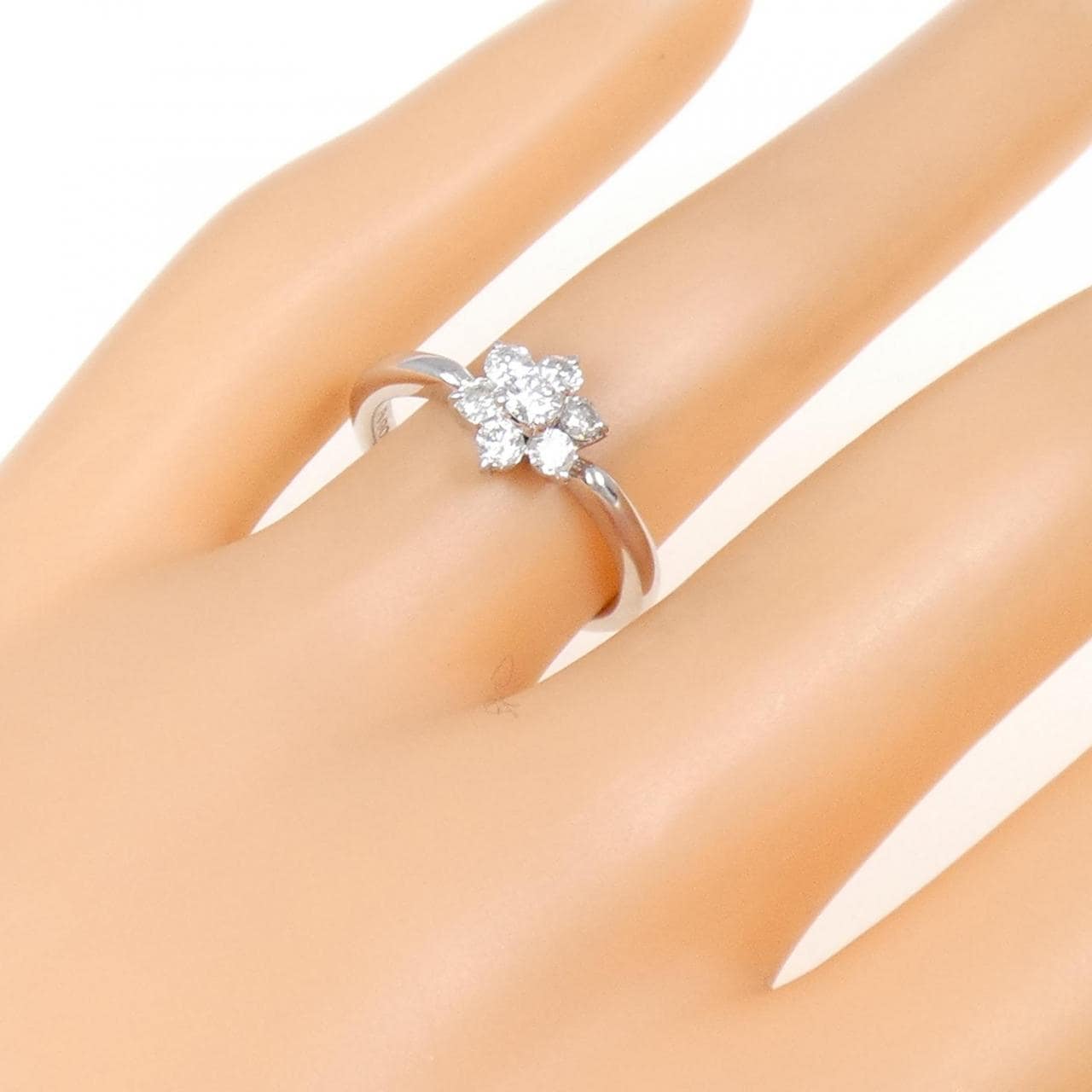 PT フラワー ダイヤモンド リング 0.12CT