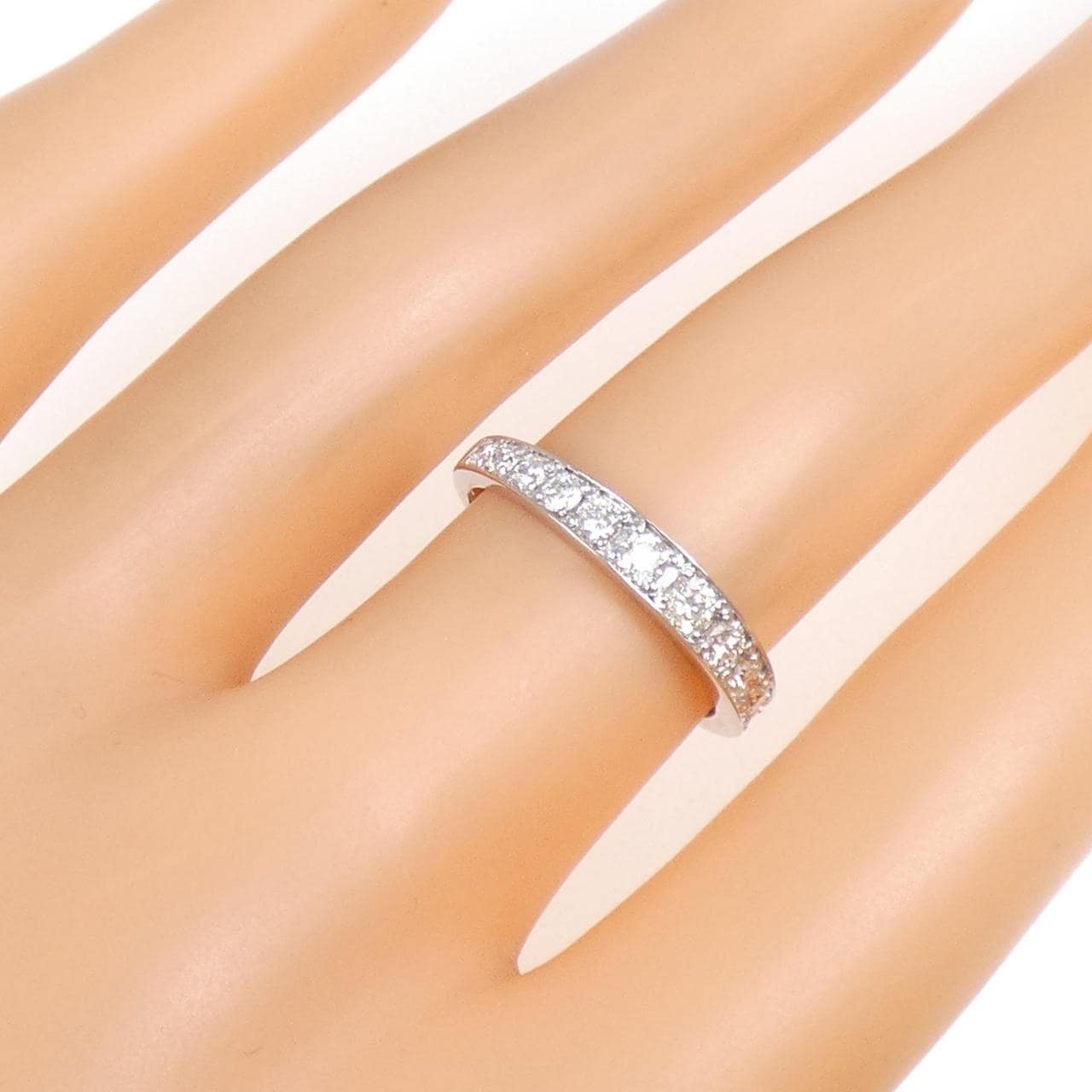 PT900 ハーフエタニティ ダイヤモンド リング 0.50CT