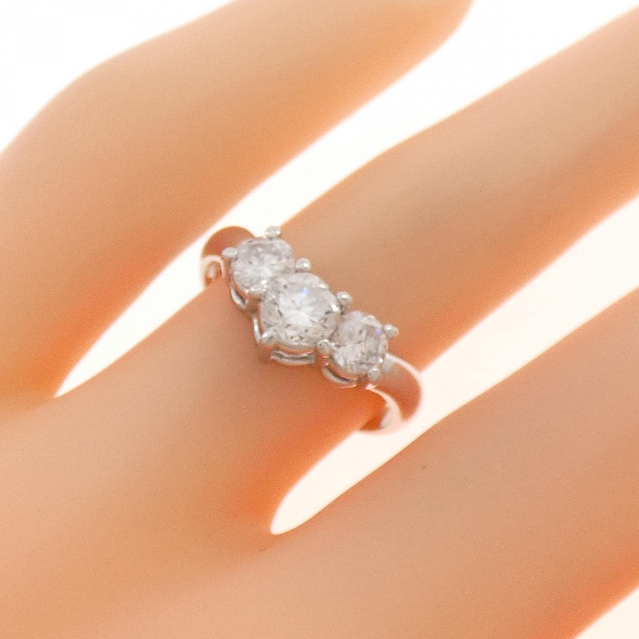 PT900 ダイヤモンド リング 1.00CT