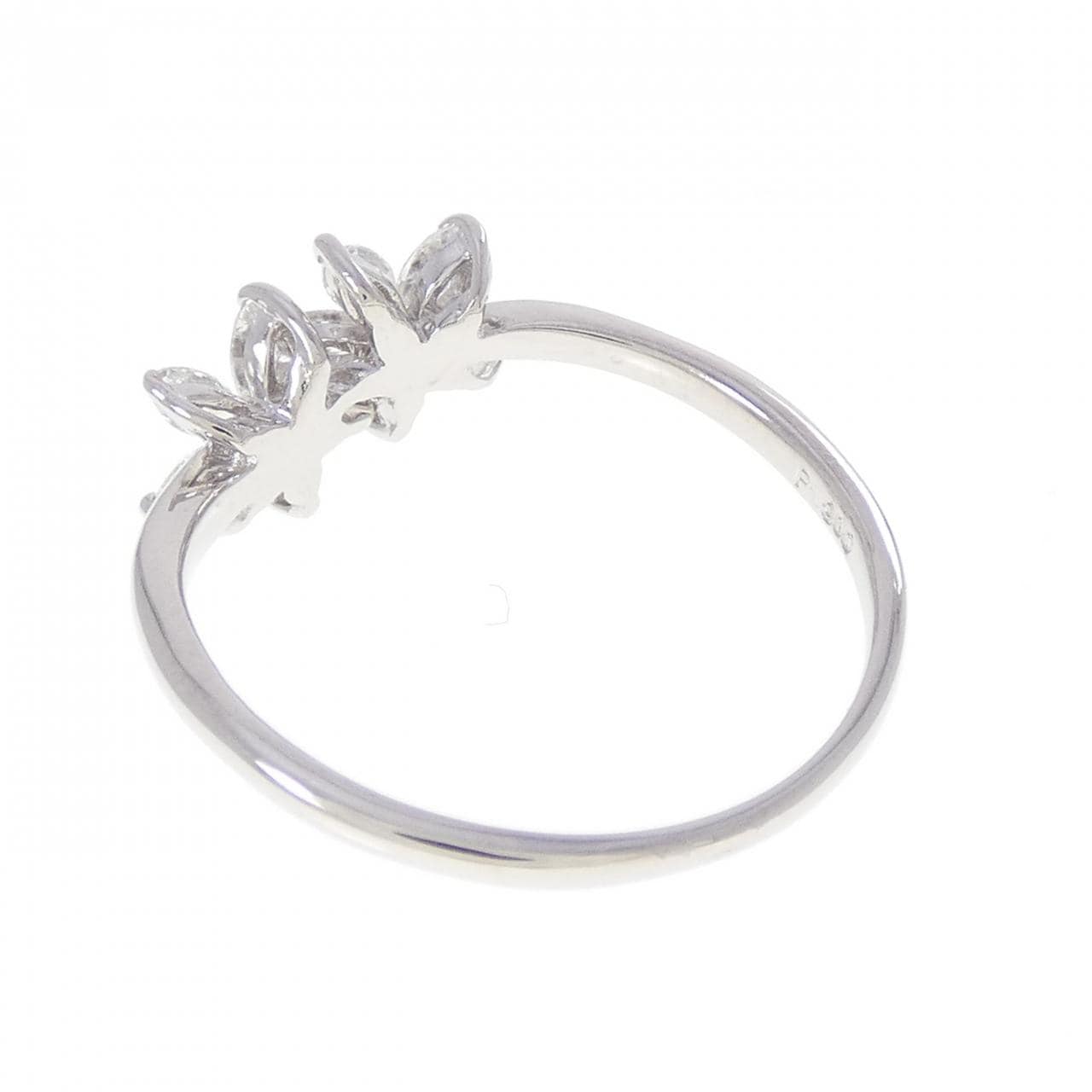 PT900 フラワー ダイヤモンド リング 0.38CT