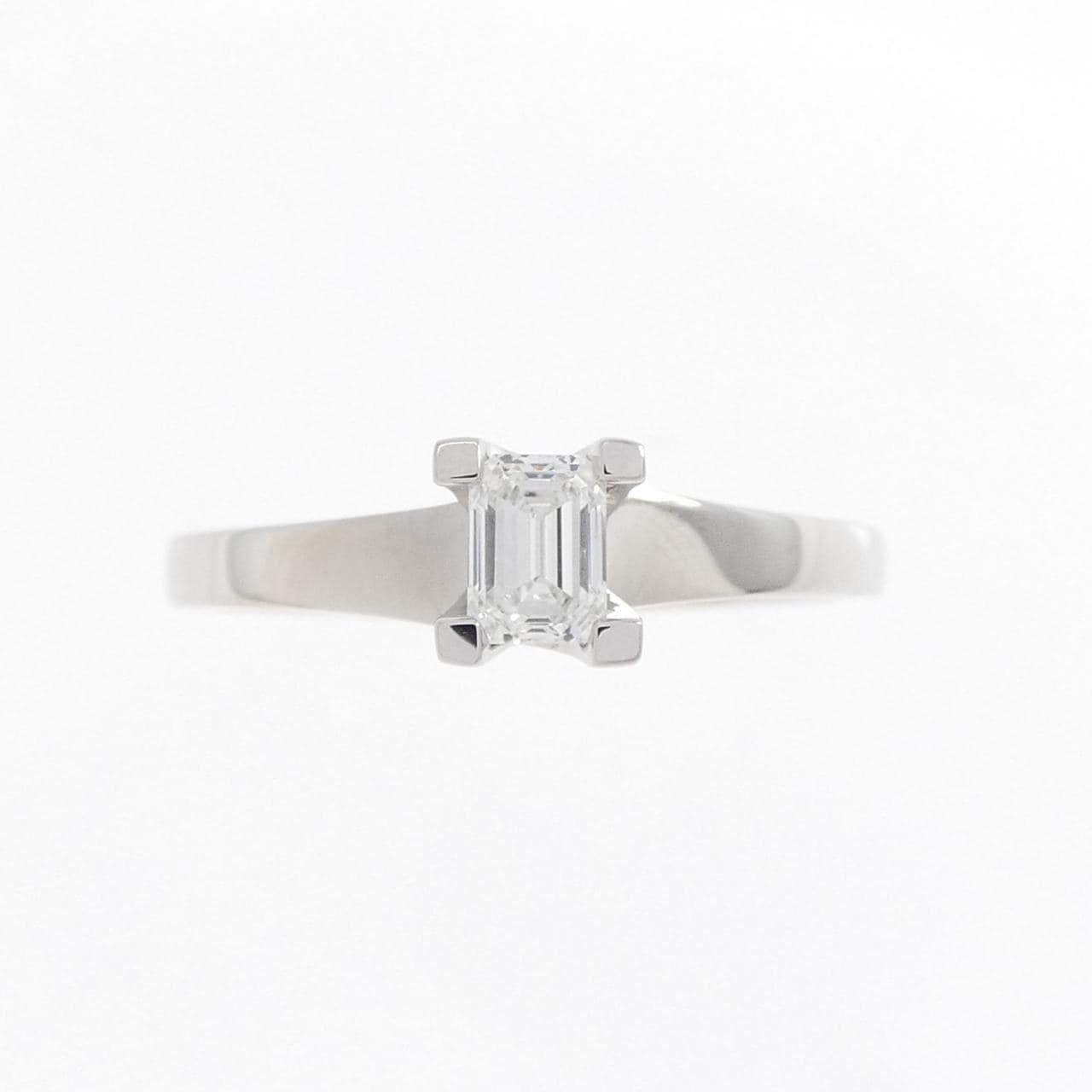ジーエスティービー ダイヤモンド リング 0.30CT