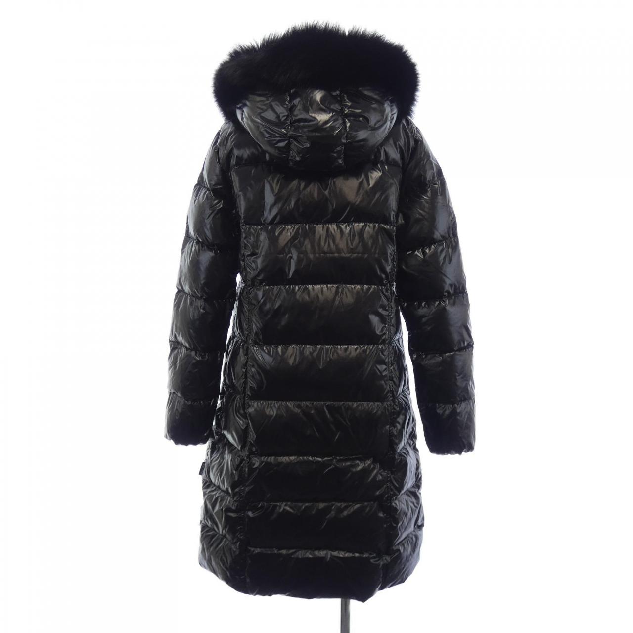 デュベティカ DUVETICA ダウンコート