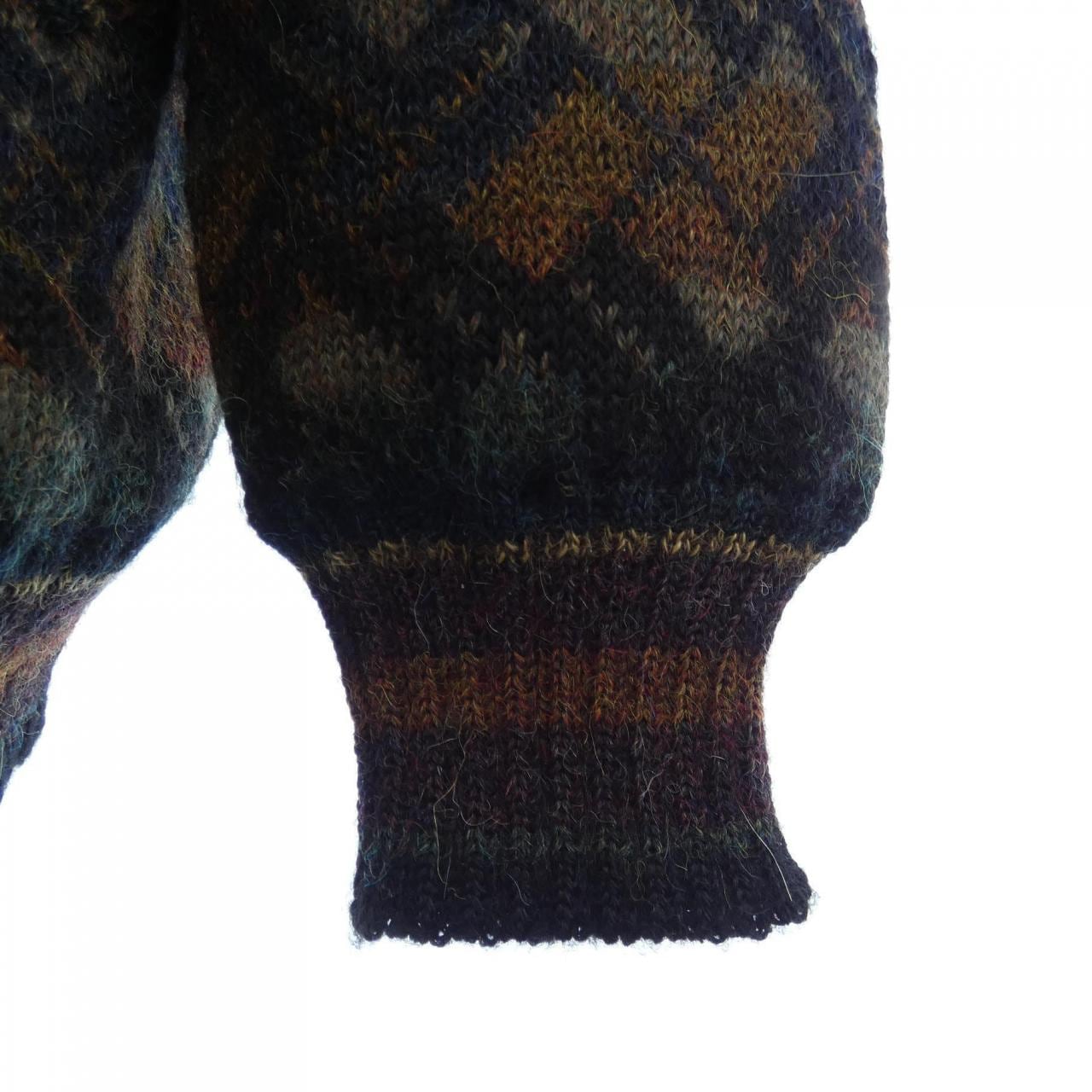 INTIWARA ジャケット