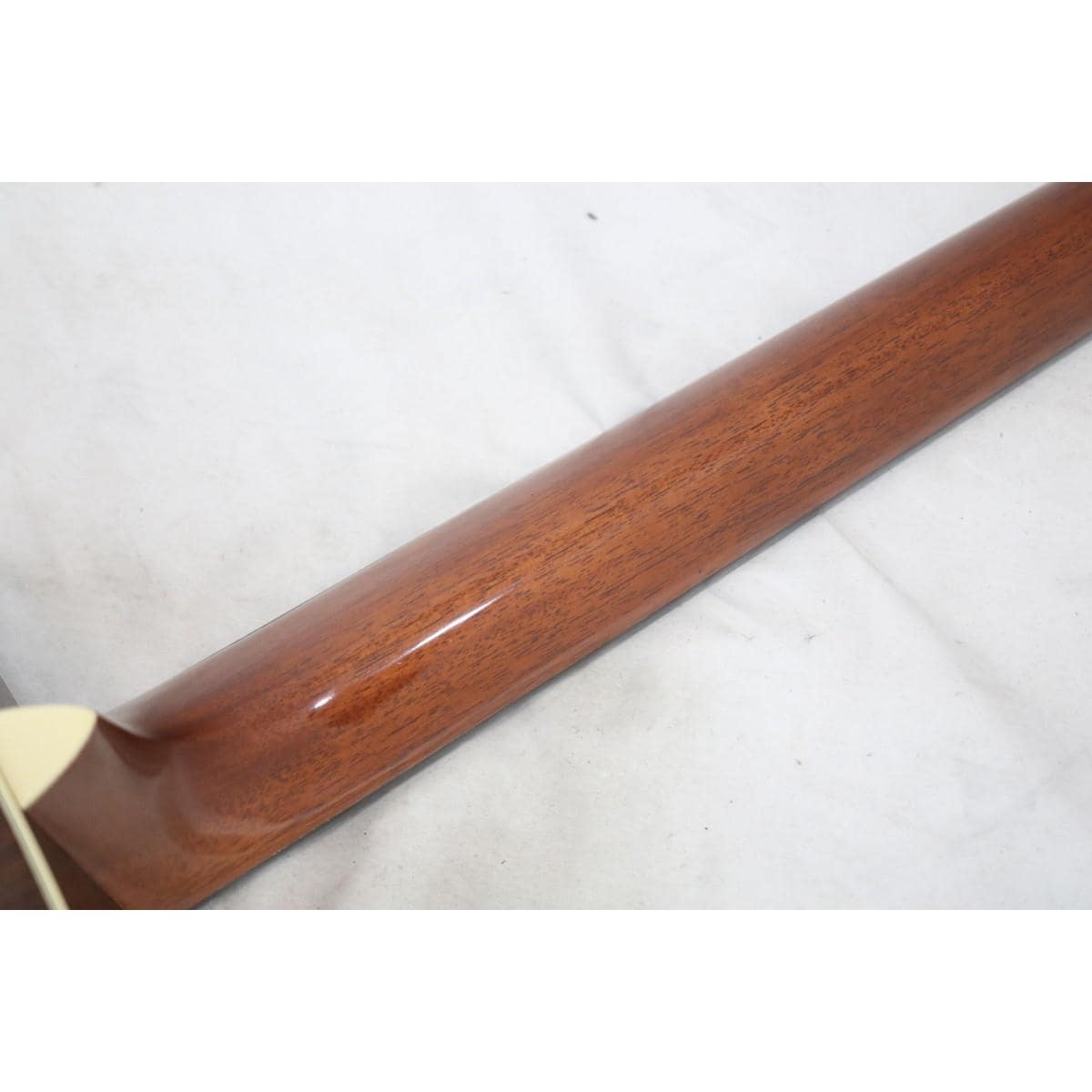 ＭＡＲＴＩＮ　　０００－２８ＥＣ／ＬＨ