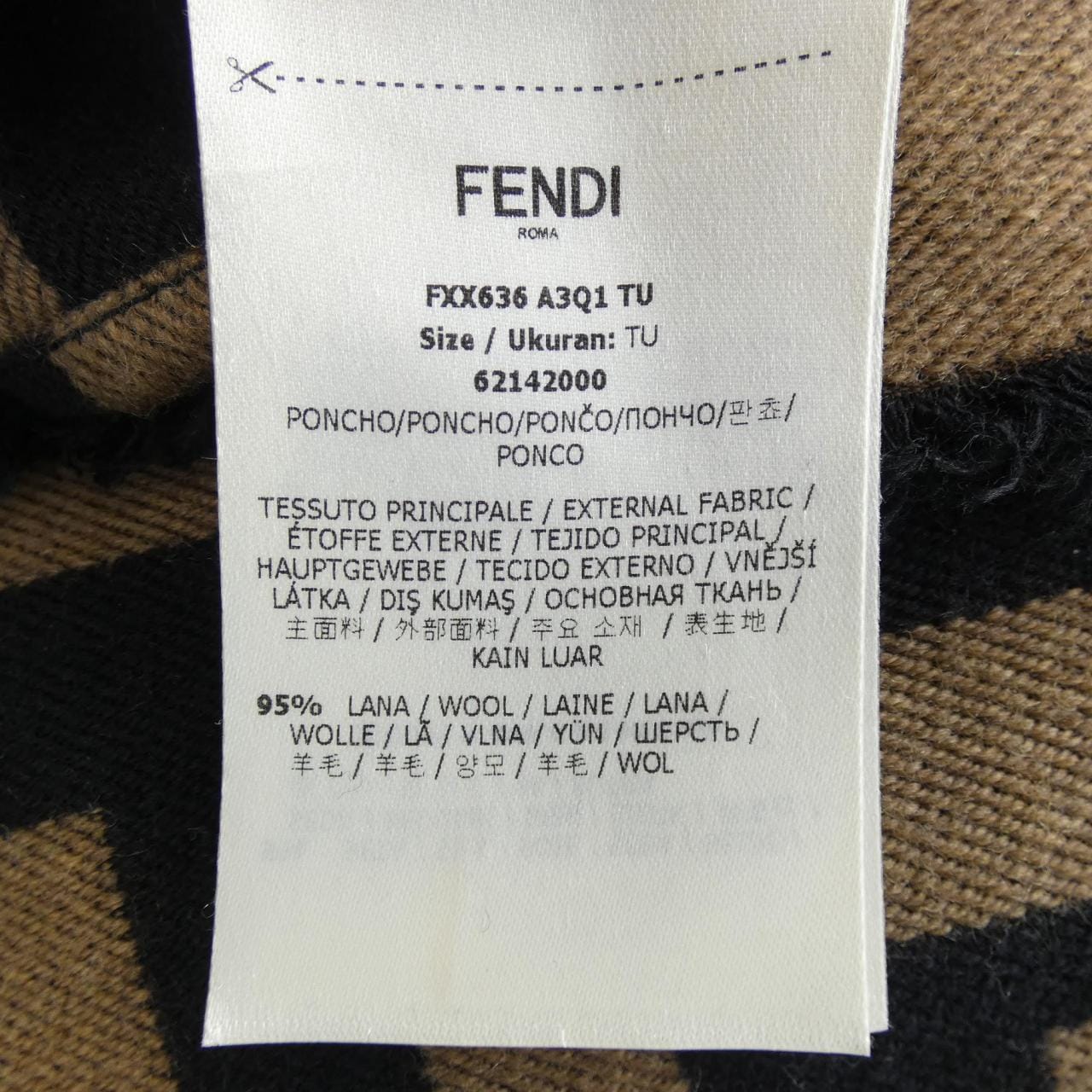 フェンディ FENDI ケープ