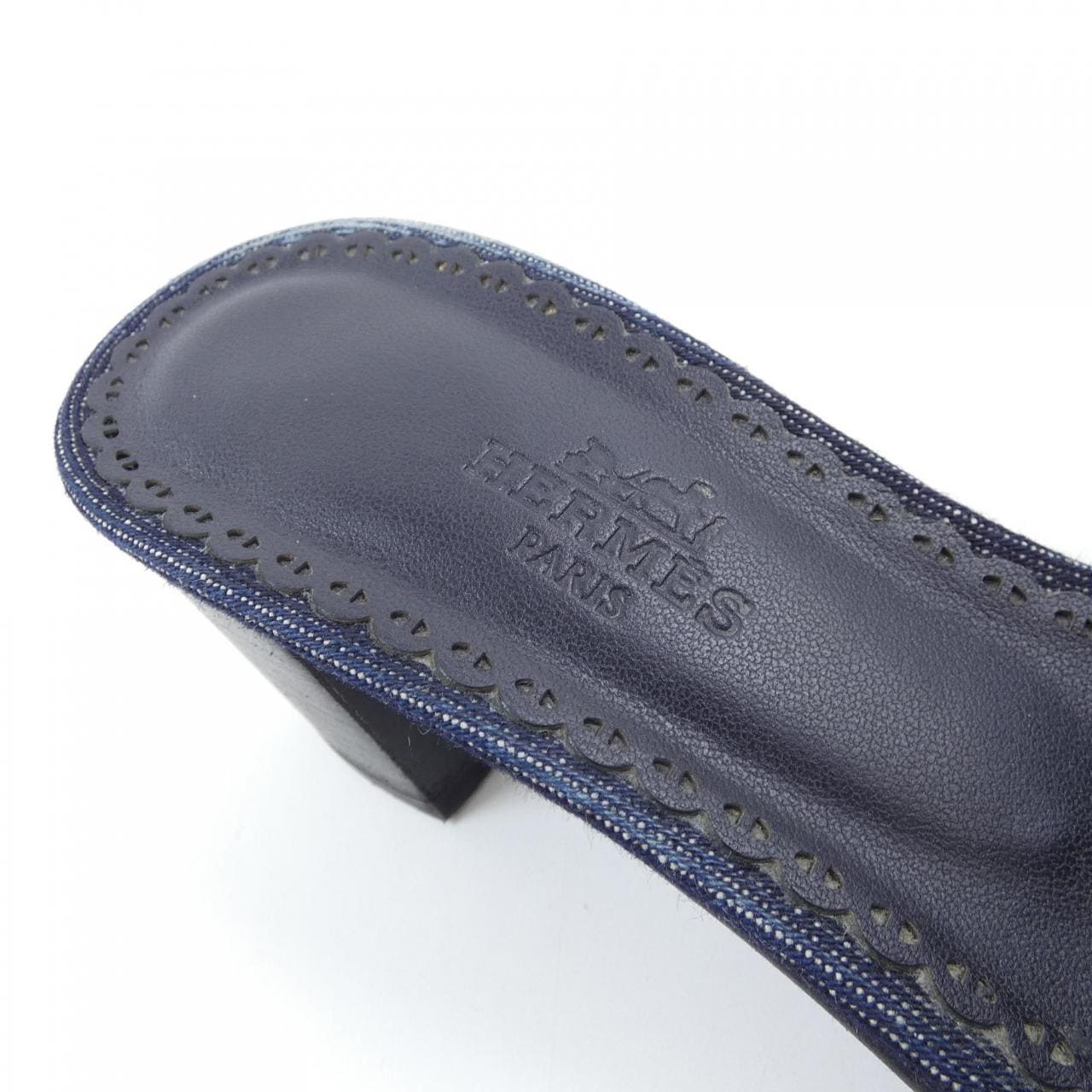 エルメス HERMES グラディス GWLADYS シェーヌダンクル 231143Z サンダル