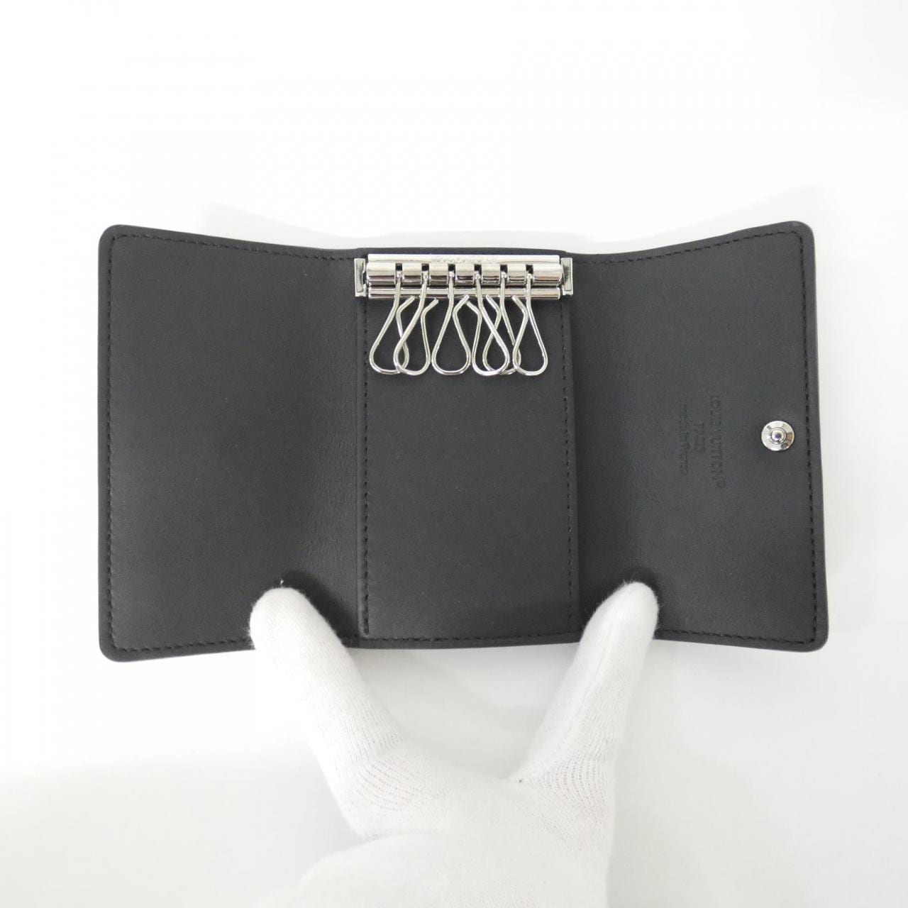 ルイヴィトン モノグラム シャドウ ミュルティクレ M14825 キーケース