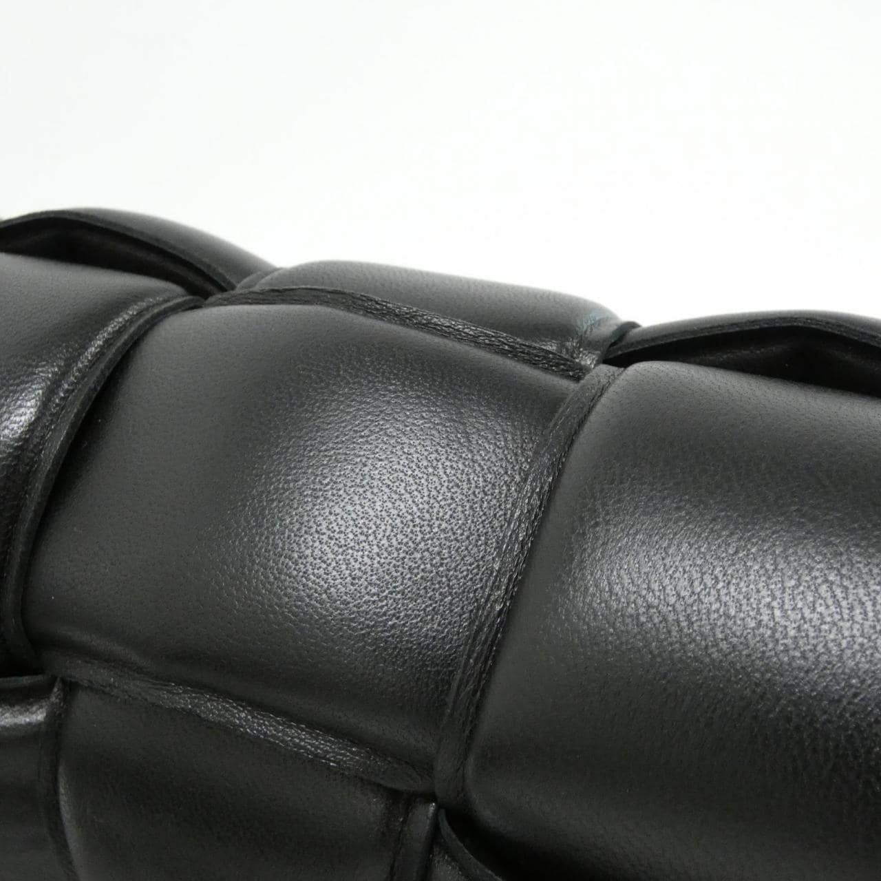 ボッテガヴェネタ 591970 VCQR1 ショルダーバッグ