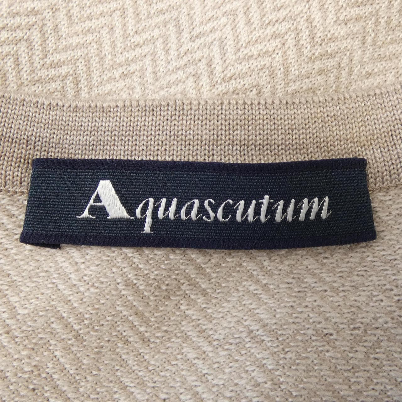 Aquascutum开襟衫