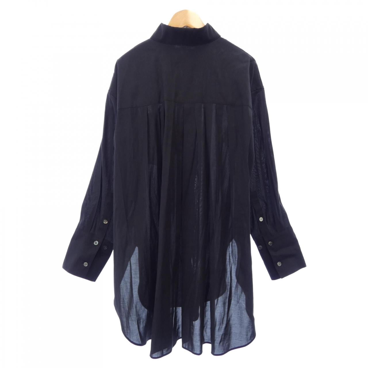 MOGA shirt