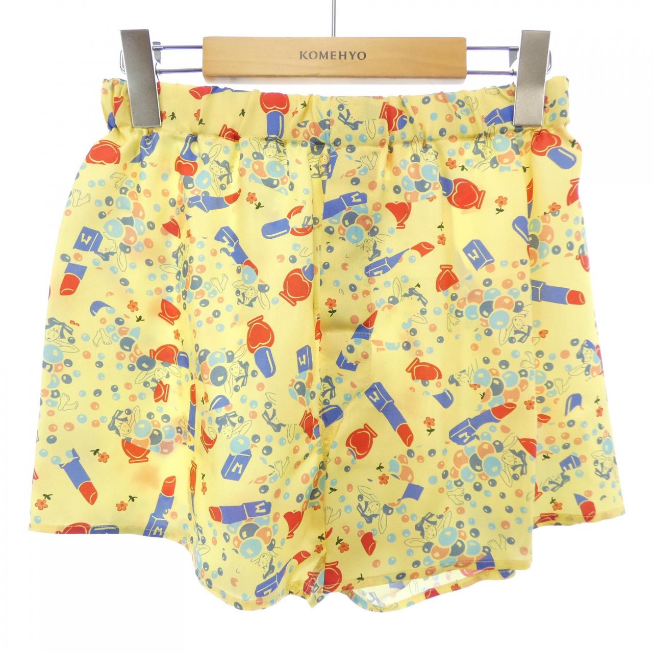 メゾンマルジェラ Maison Margiela S50QG0021 ショートパンツ