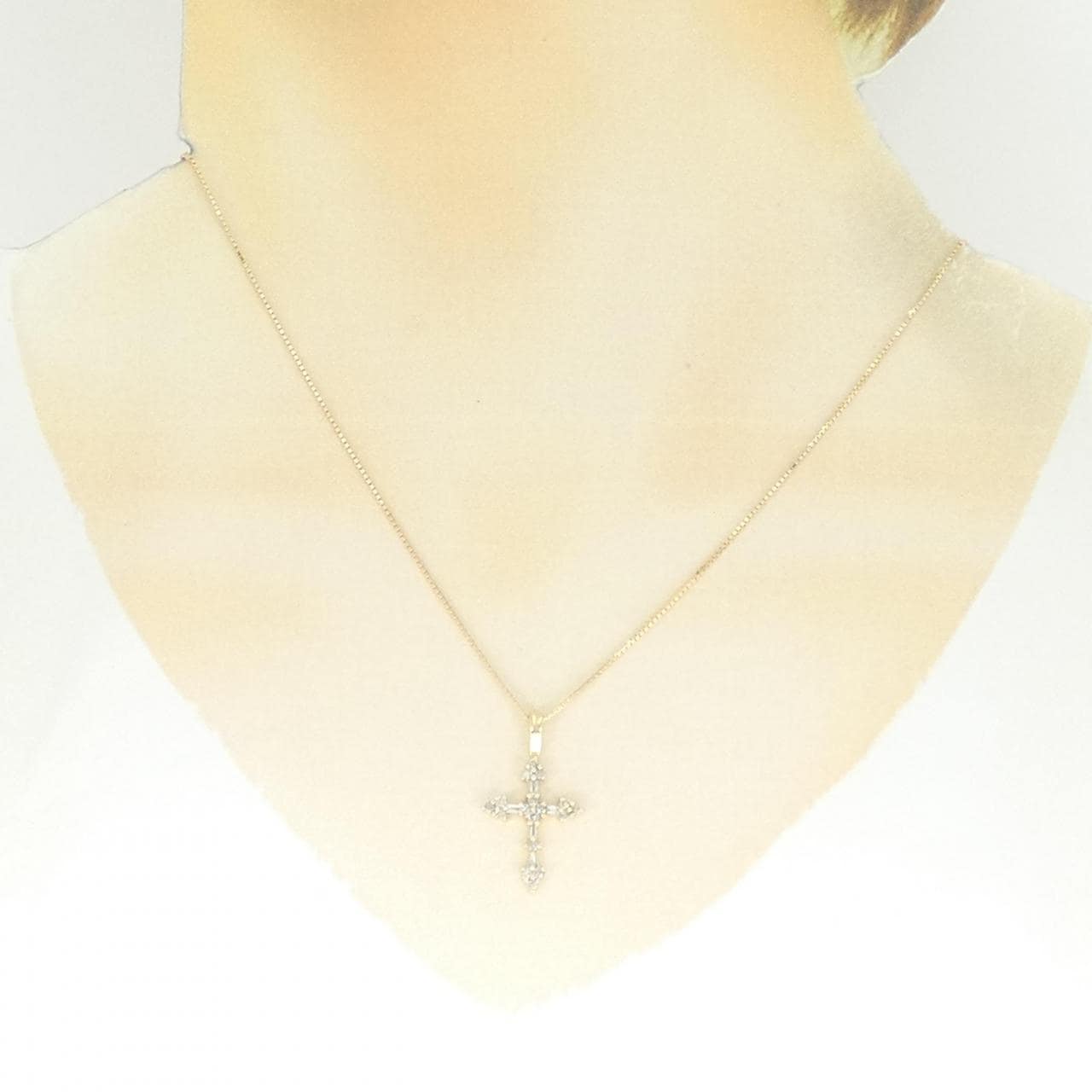 K18YG/K18WG クロス ダイヤモンド ネックレス 0.33CT