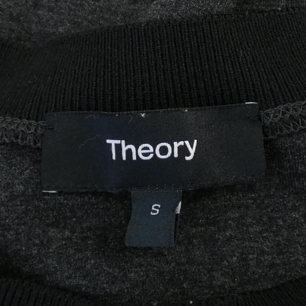 Theory上衣