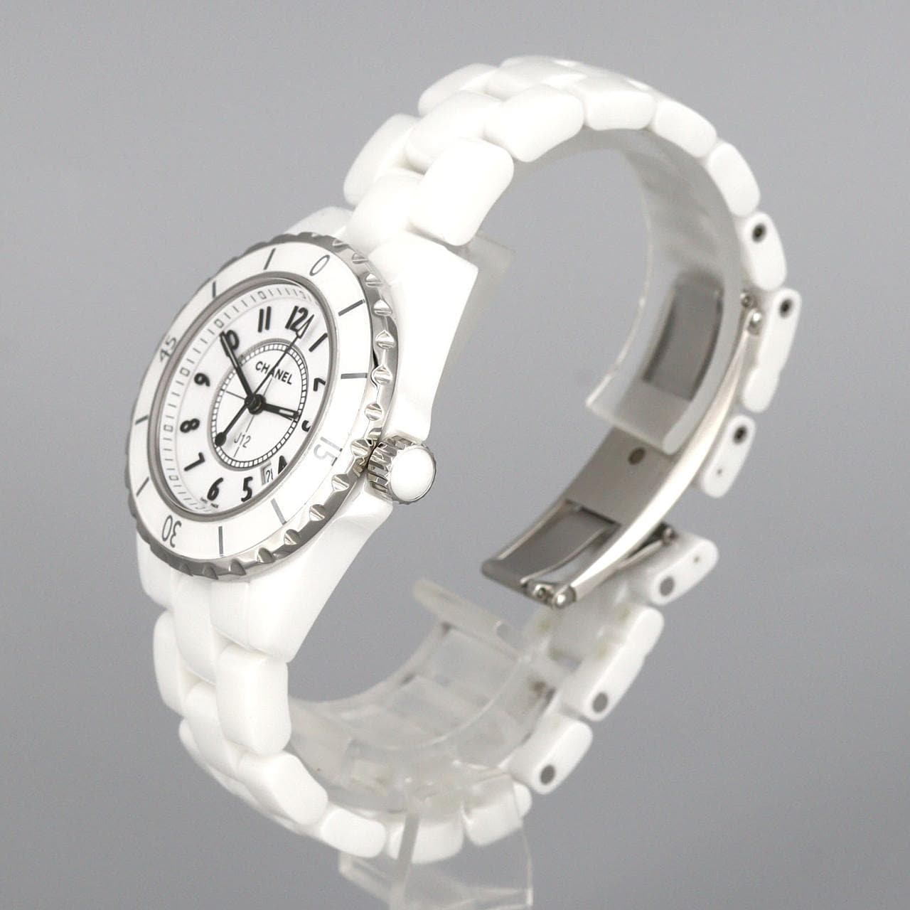 シャネル J12 33mmセラミック H0968 セラミック クォーツ