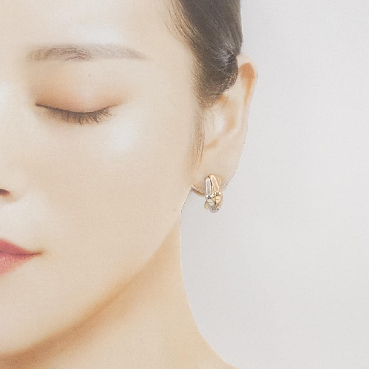 カルティエ トリニティ クッション ピアス