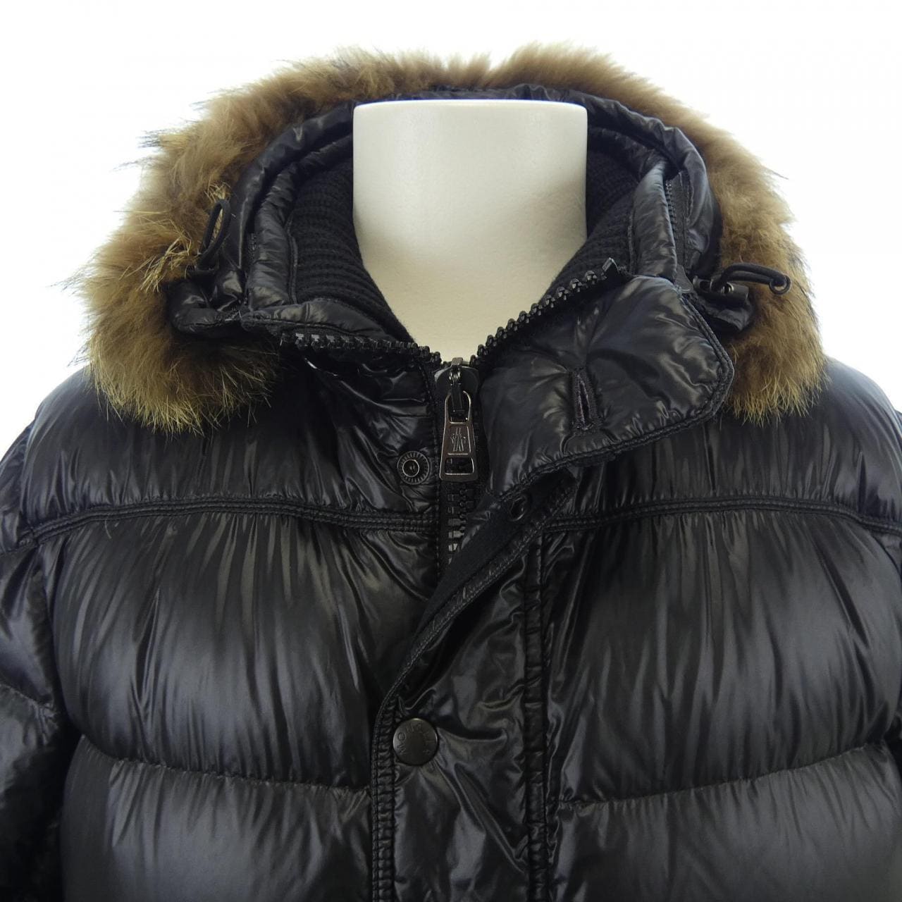 モンクレール MONCLER HUBERT ダウンジャケット