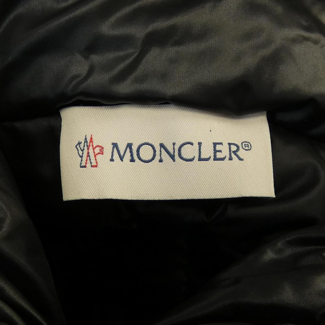 MONCLER蒙克勒羽绒服
