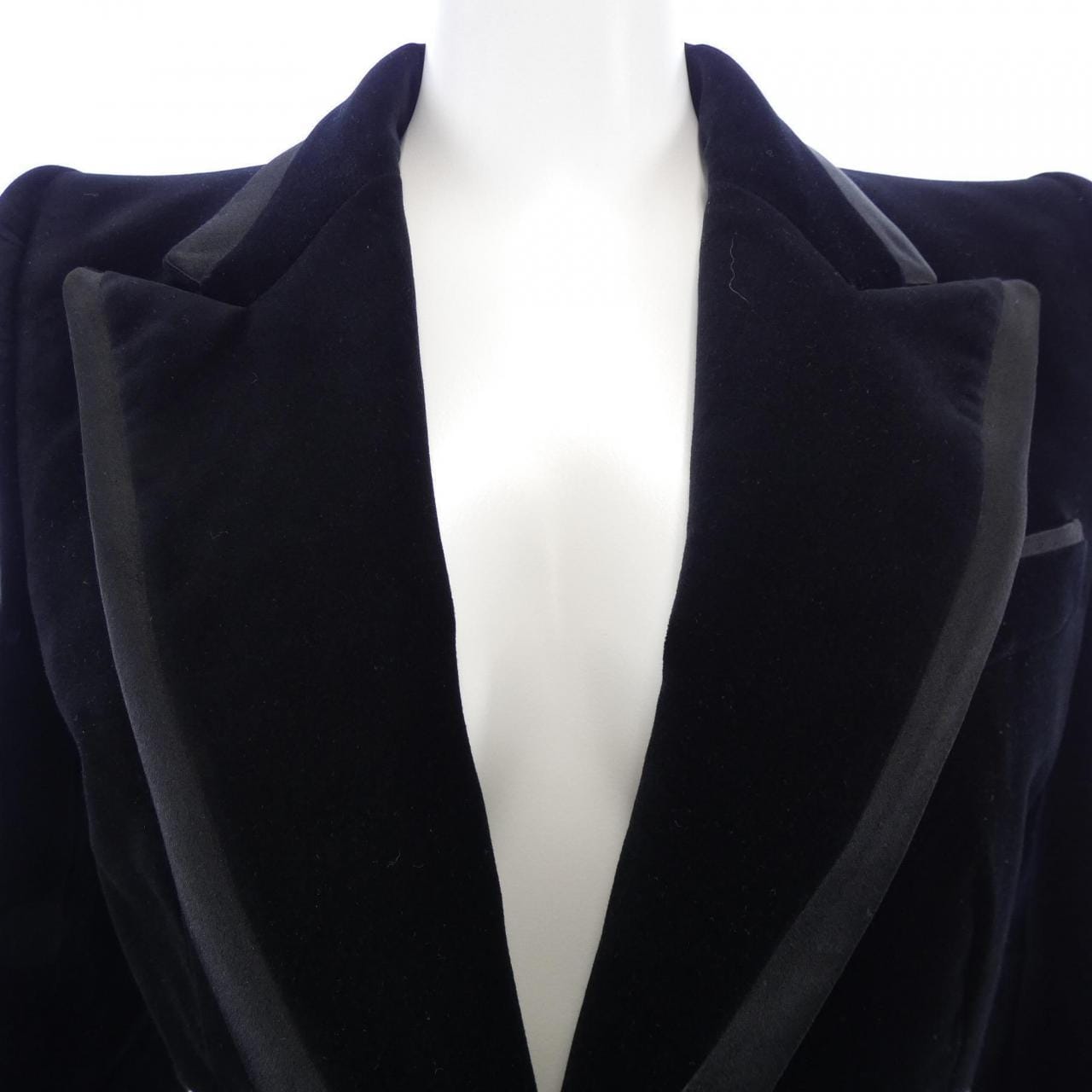 グッチ GUCCI ベルベット シングルブレス ジャケット 673899 ZAHW8 ジャケット