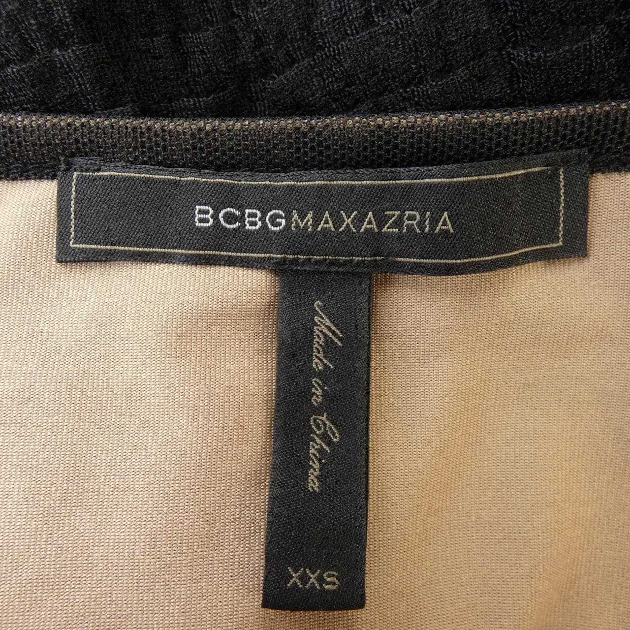 ビーシービージーマックスアズリア BCBGMAXAZRIA トップス