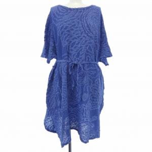 ミーイッセイミヤケ me ISSEY MIYAKE トップス