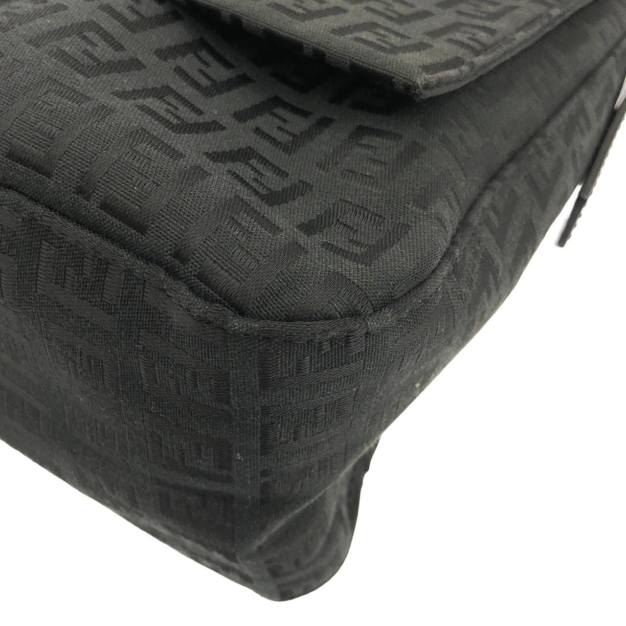 【ヴィンテージ】フェンディ マンマ バゲット 8BR001 JQ5 ショルダーバッグ