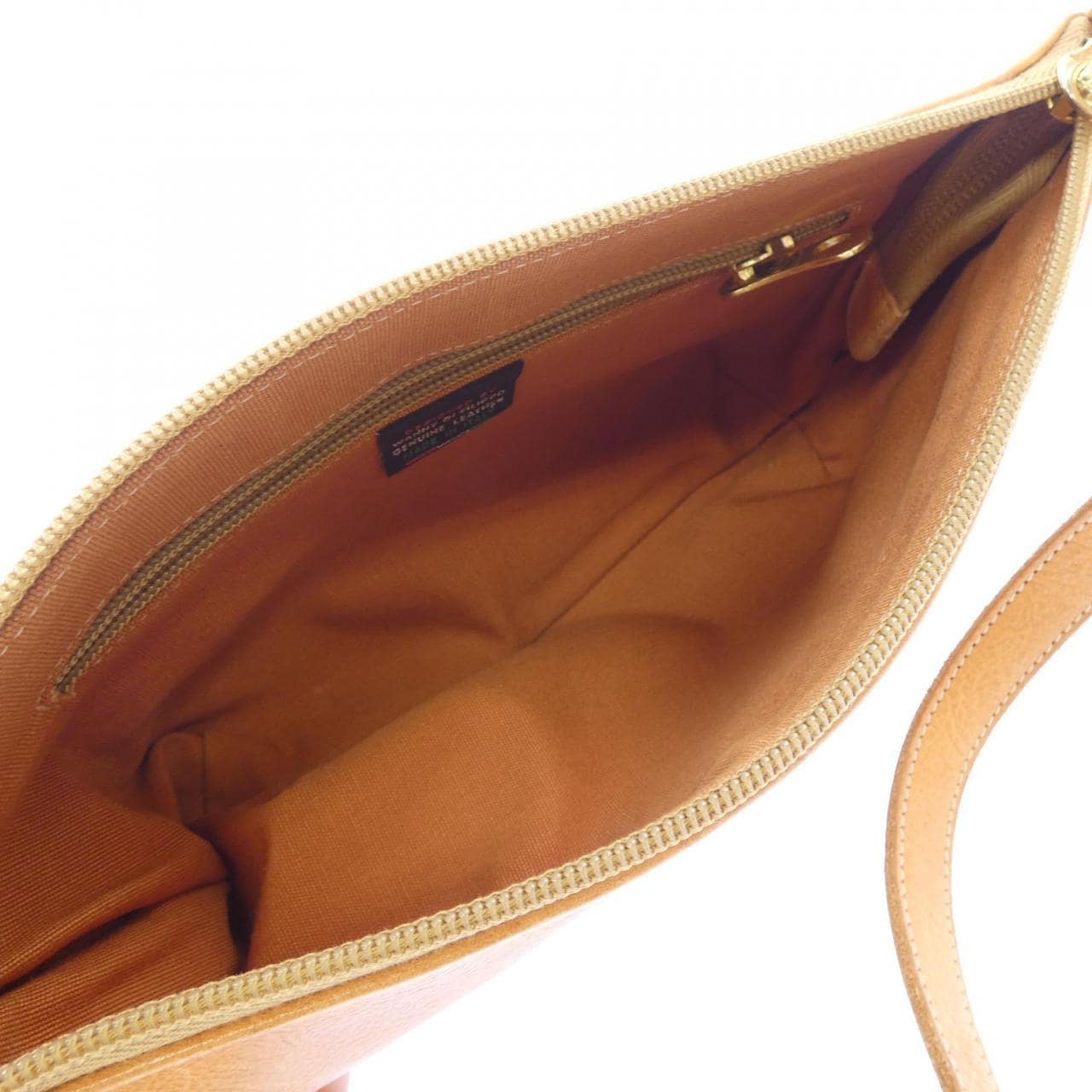 イルビゾンテ IL BISONTE BAG
