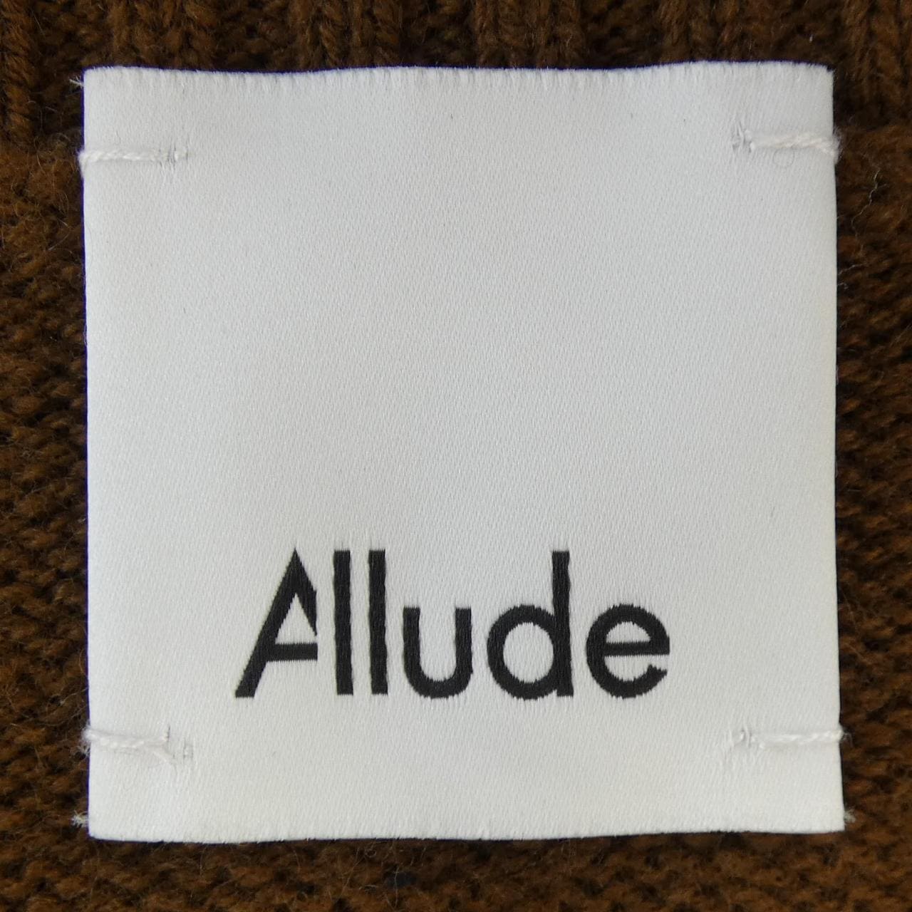 アリュード ALLUDE ニット