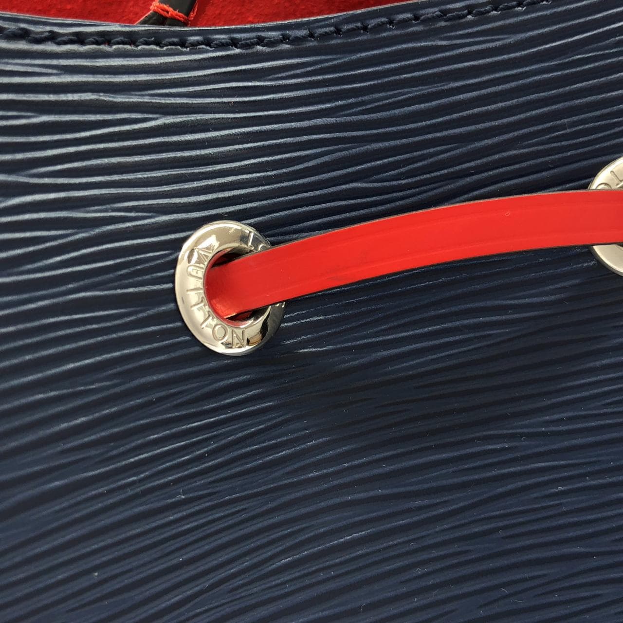 ルイヴィトン エピ ネオ ノエ M54367 ショルダーバッグ