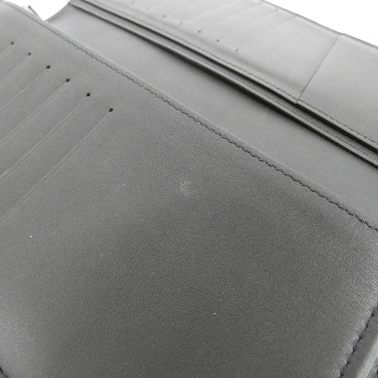 ルイヴィトン トリヨン モノグラム ポルトフォイユ ブラザ M69038 財布