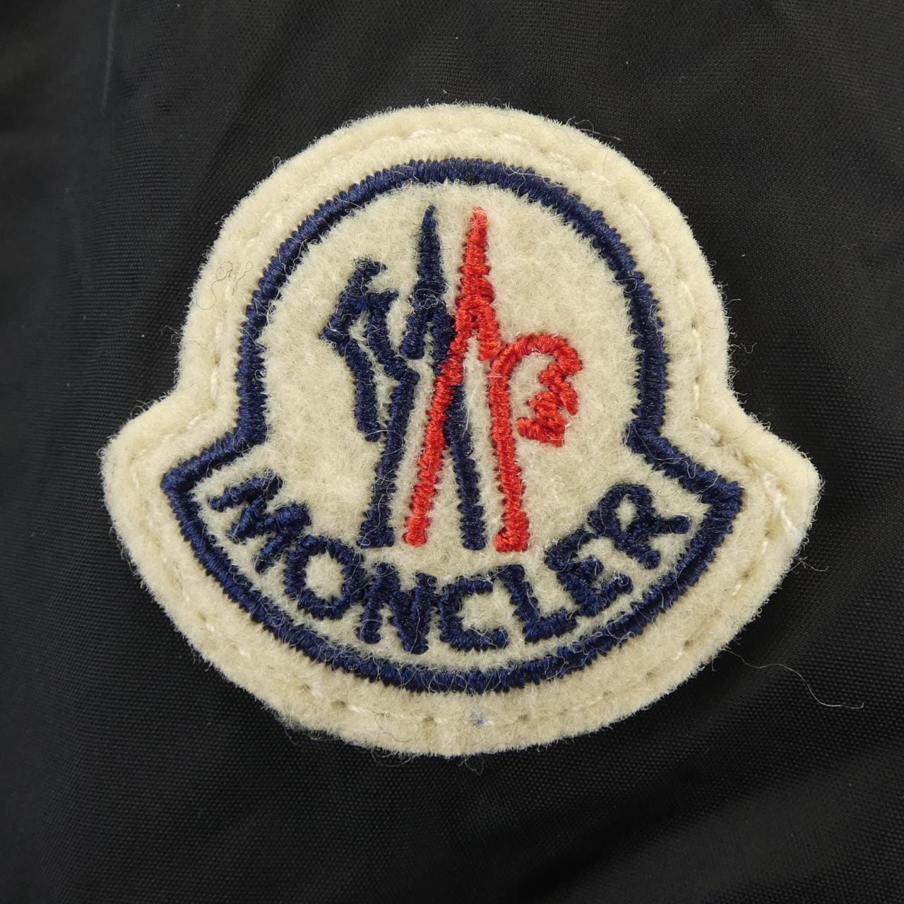 モンクレール MONCLER HORDELYME ダウンジャケット