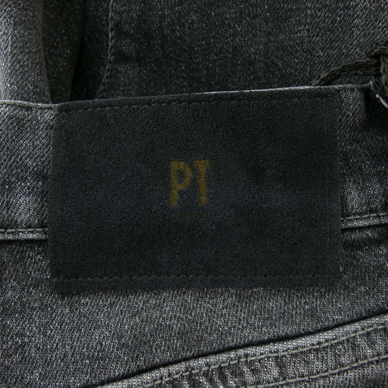 ピーティートリノ PT TORINO QP05B0 ジーンズ