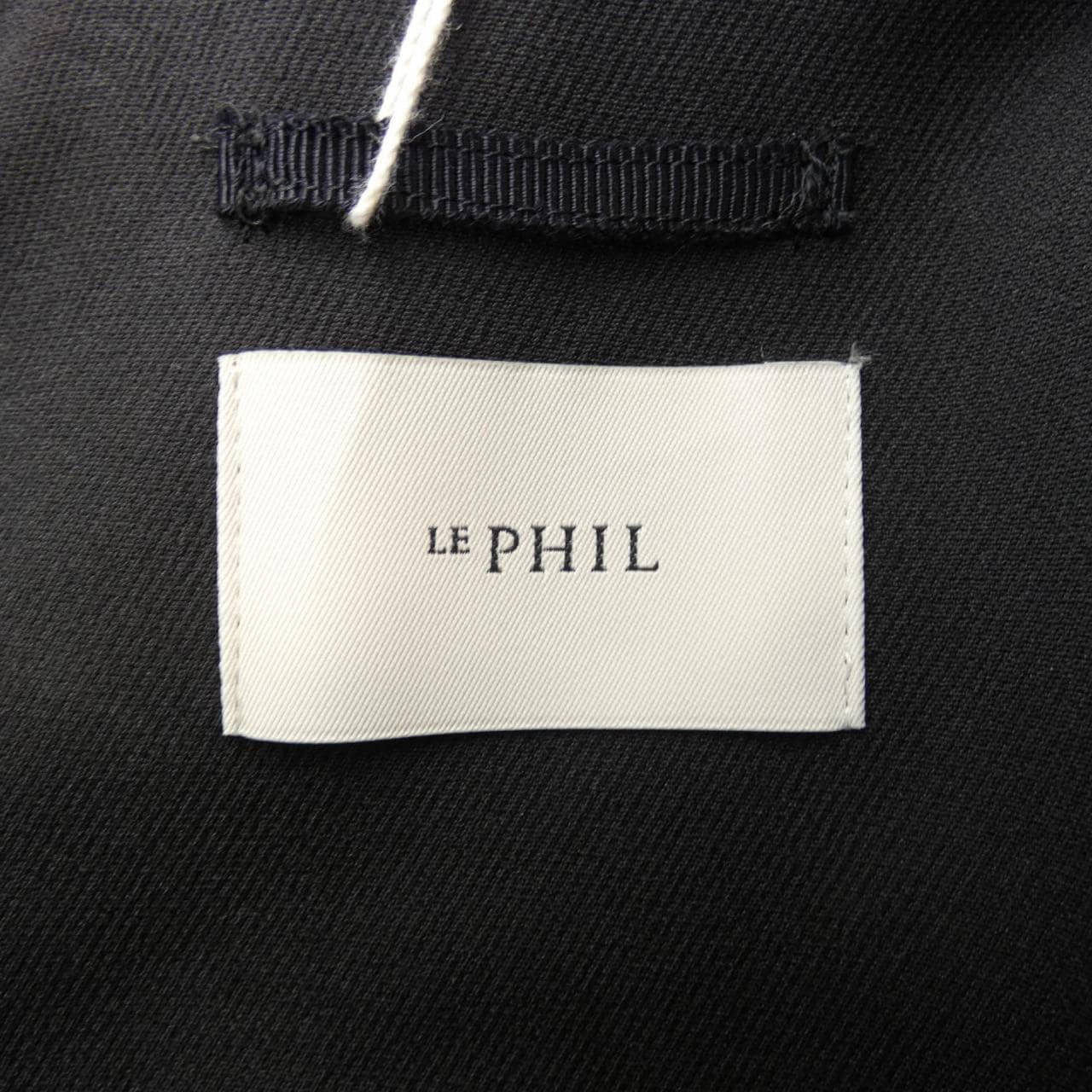 ルフィル LE PHIL ケープ