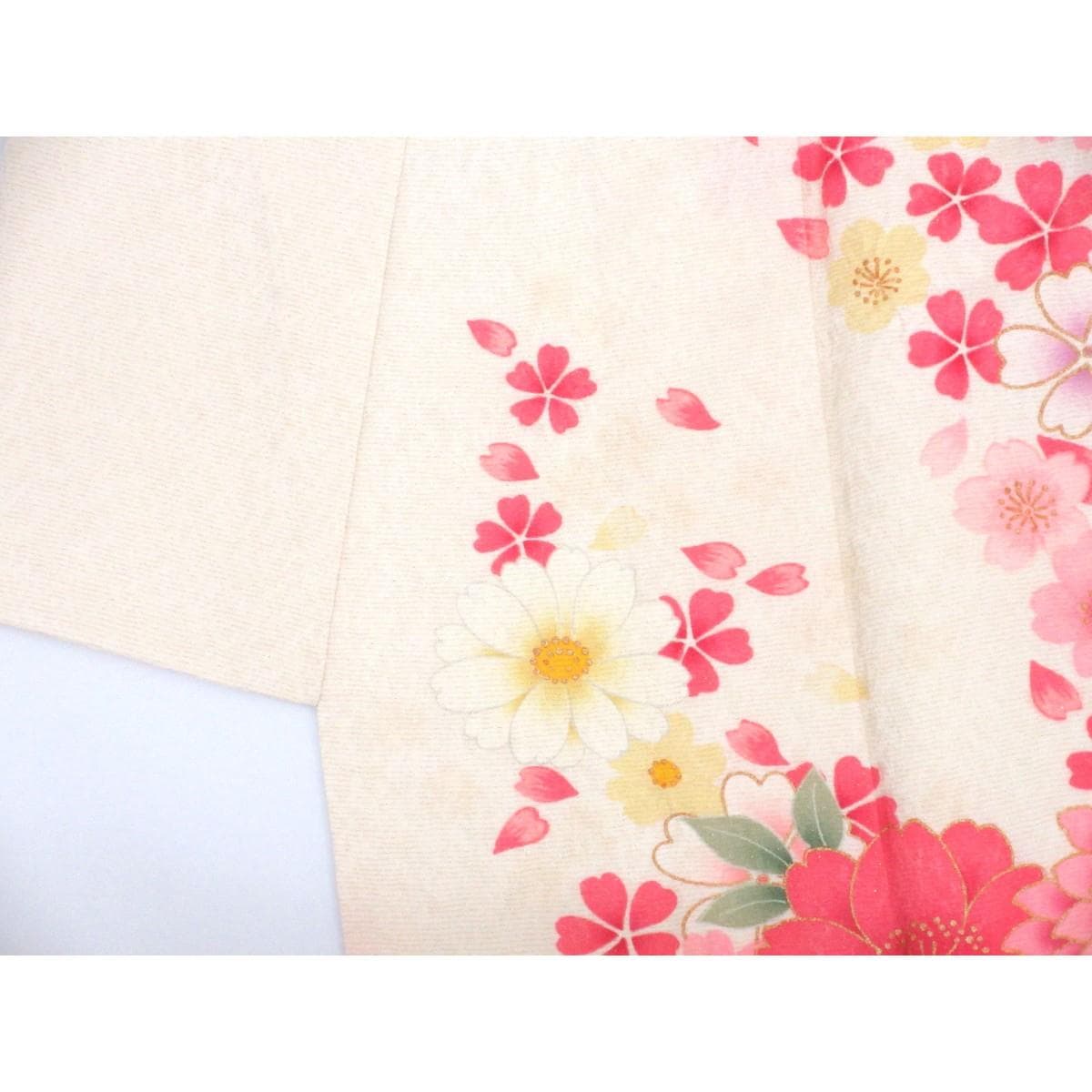振袖　金通しボカシ染　友禅金彩加工　刺繍入り絞り加工　裄丈Ｓ寸
