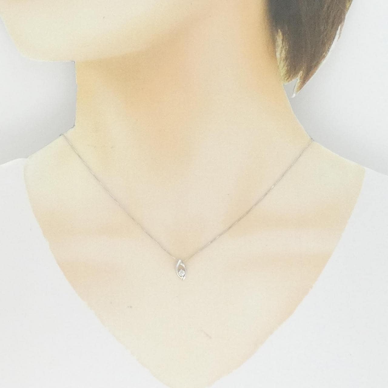 【新品】K18WG ダイヤモンド ネックレス 0.10CT
