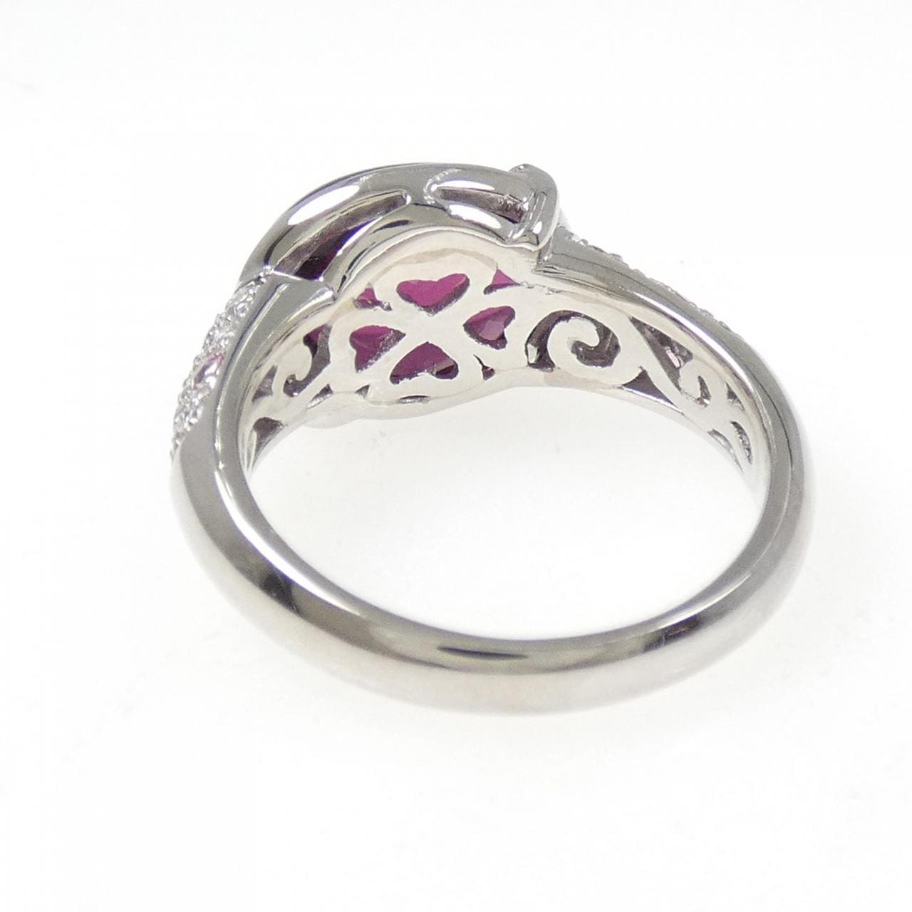 PT900 Garnet Ring 6.43CT