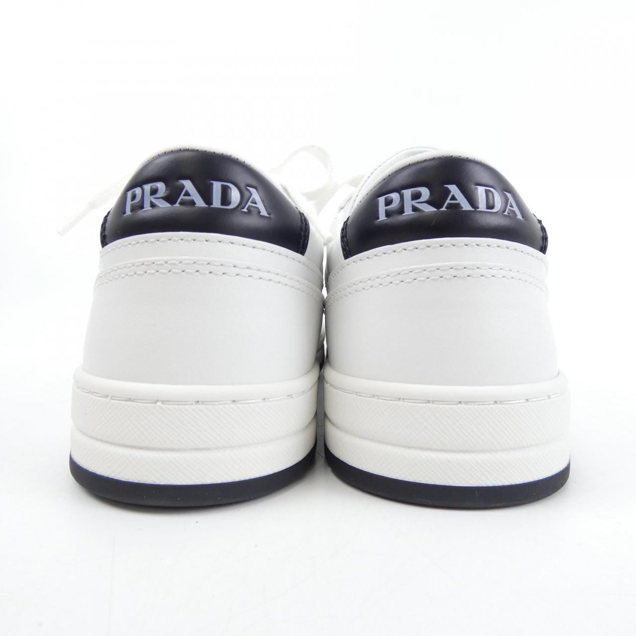 プラダ PRADA スニーカー