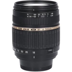 ニコン１８－２００ｍｍ　Ｆ３．５－６．３ＤＩＩＩ（Ａ１４）